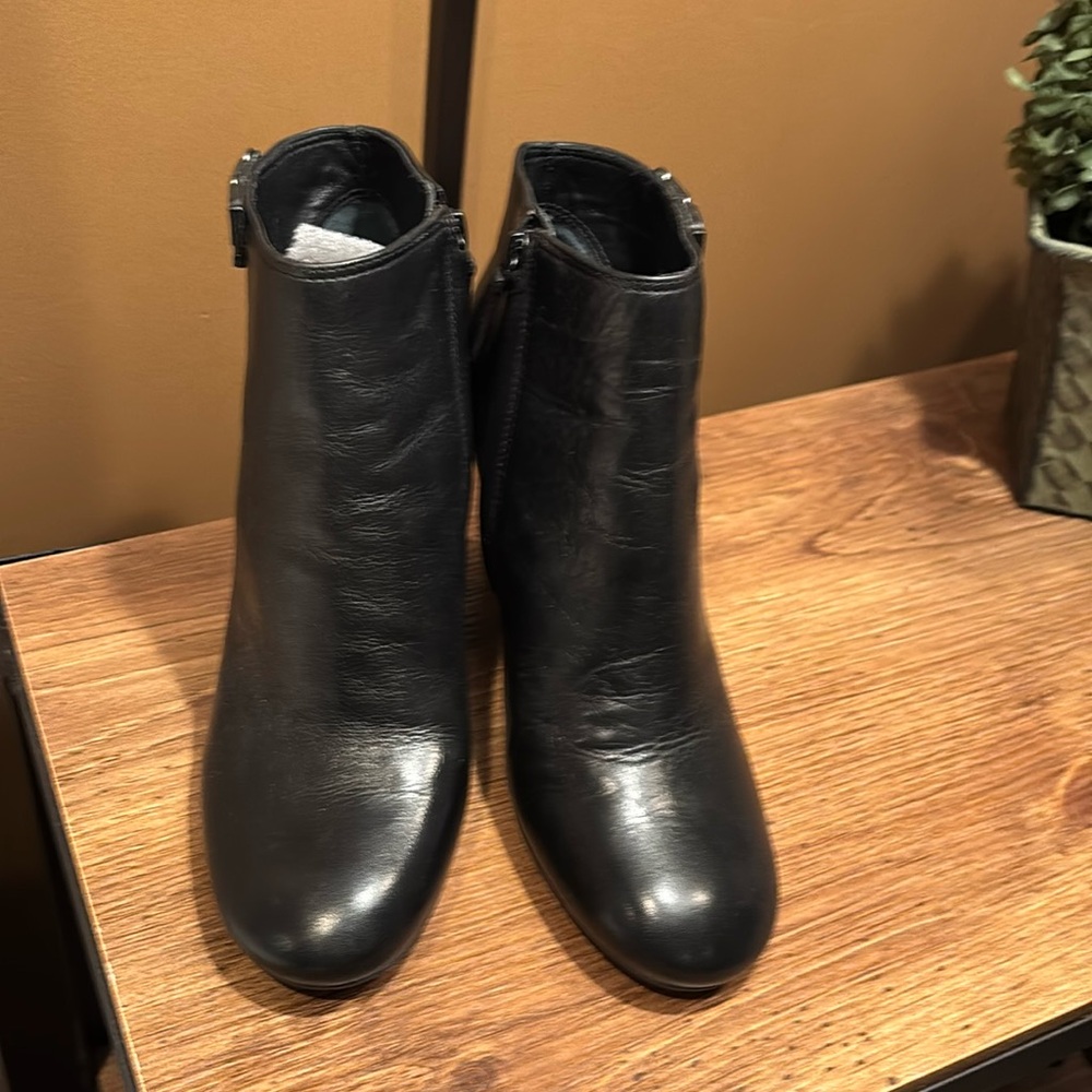 Black Tory Burch Leather Wedge Ankle Boots Sz 6